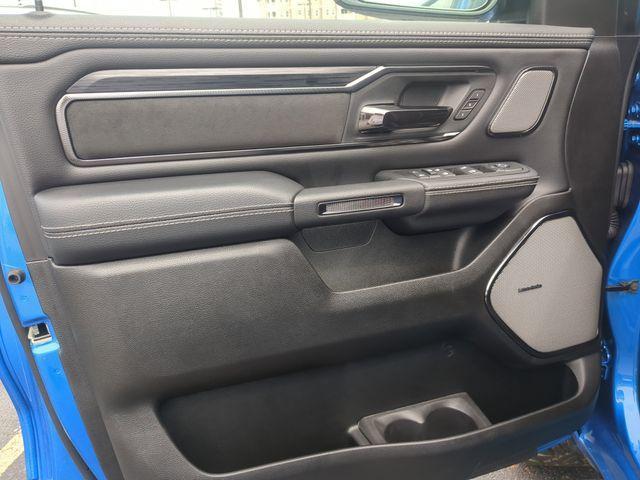 new 2025 Ram 1500 car, priced at $61,664