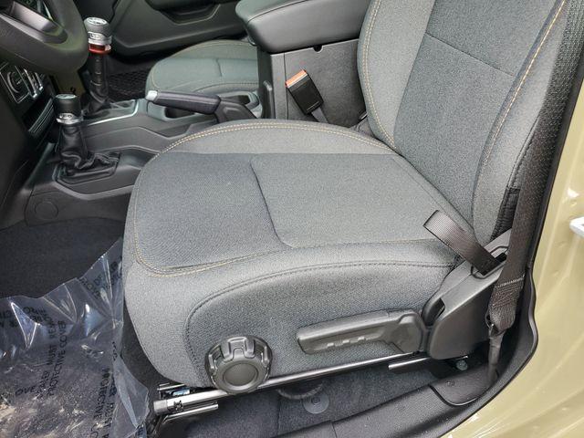 new 2025 Jeep Wrangler car, priced at $33,187