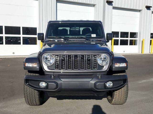 new 2025 Jeep Gladiator car, priced at $38,945