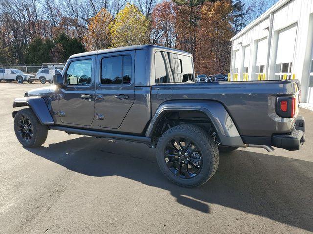 new 2025 Jeep Gladiator car, priced at $38,945