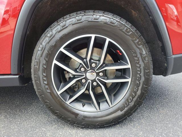 used 2017 Jeep Grand Cherokee car, priced at $18,898
