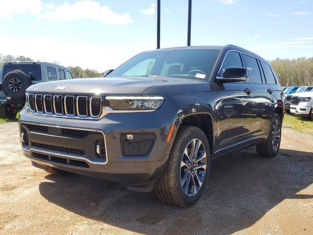 new 2024 Jeep Grand Cherokee L car, priced at $63,353