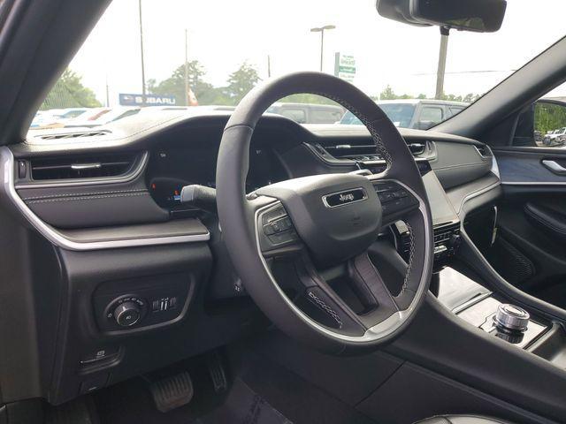 new 2025 Jeep Grand Cherokee L car, priced at $49,669