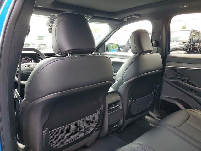 new 2025 Jeep Wagoneer S car, priced at $48,122