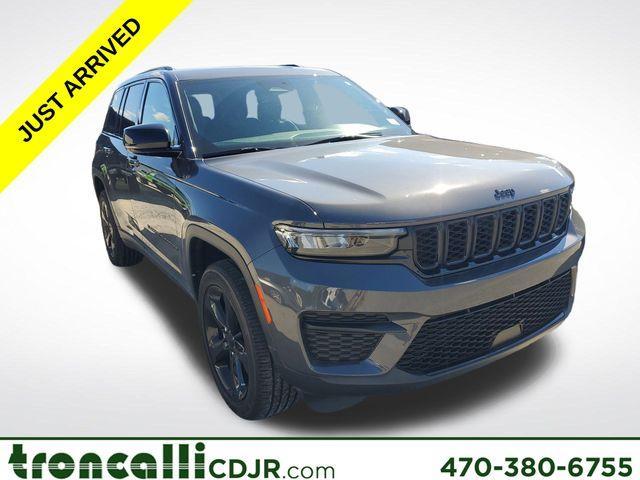 used 2024 Jeep Grand Cherokee car, priced at $34,700