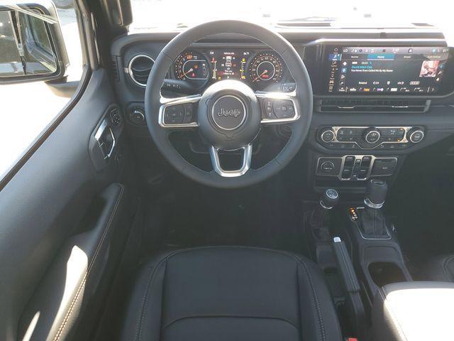 new 2026 Jeep Wrangler car, priced at $46,662