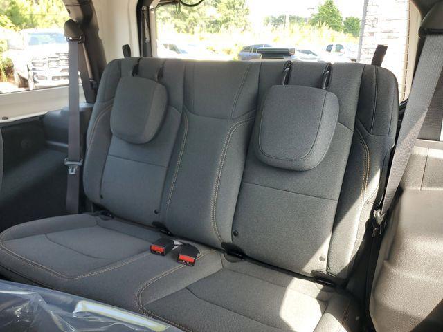new 2025 Jeep Wrangler car, priced at $32,250