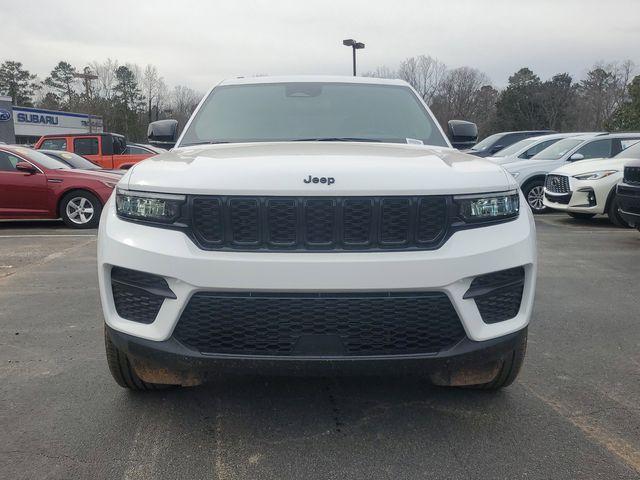 new 2024 Jeep Grand Cherokee car, priced at $37,450