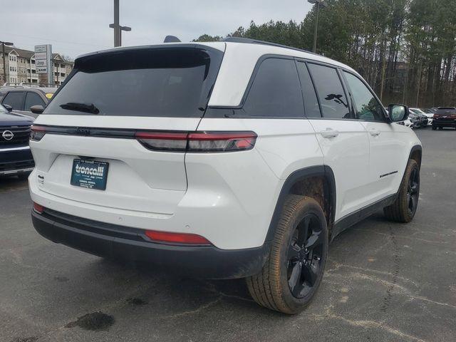 new 2024 Jeep Grand Cherokee car, priced at $37,450