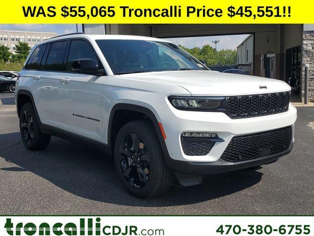 new 2025 Jeep Grand Cherokee car, priced at $45,551