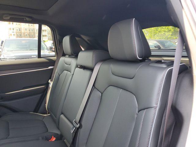 new 2025 Jeep Wagoneer S car, priced at $47,713