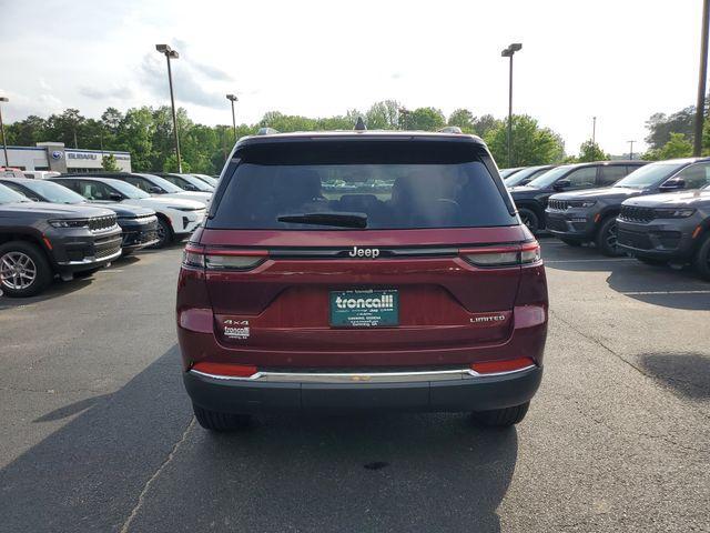 new 2025 Jeep Grand Cherokee car, priced at $44,071