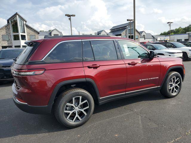 new 2025 Jeep Grand Cherokee car, priced at $44,071