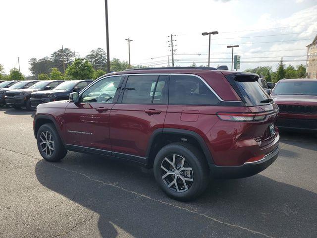 new 2025 Jeep Grand Cherokee car, priced at $44,071