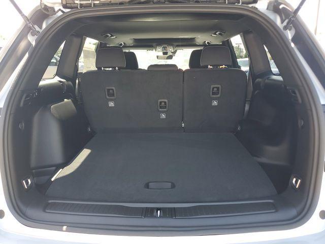 new 2025 Jeep Grand Cherokee car, priced at $36,069