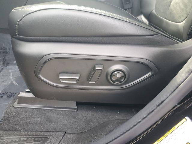 new 2025 Jeep Grand Cherokee L car, priced at $39,164