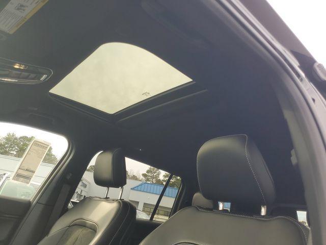 new 2025 Jeep Grand Cherokee L car, priced at $39,164