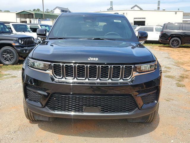 new 2024 Jeep Grand Cherokee car, priced at $33,632