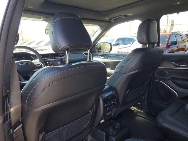 new 2025 Jeep Grand Cherokee L car, priced at $49,357