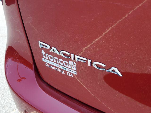 new 2025 Chrysler Pacifica car, priced at $43,424