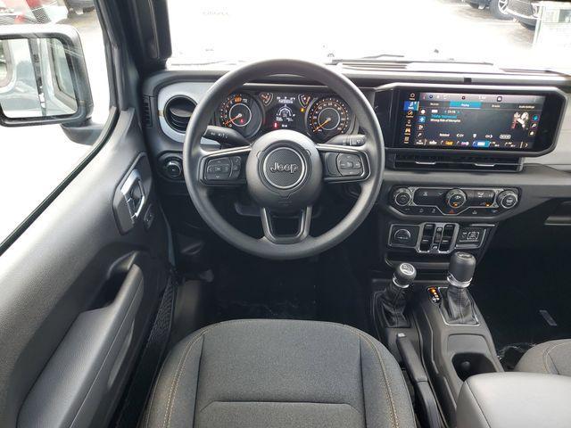 new 2025 Jeep Wrangler car, priced at $37,959