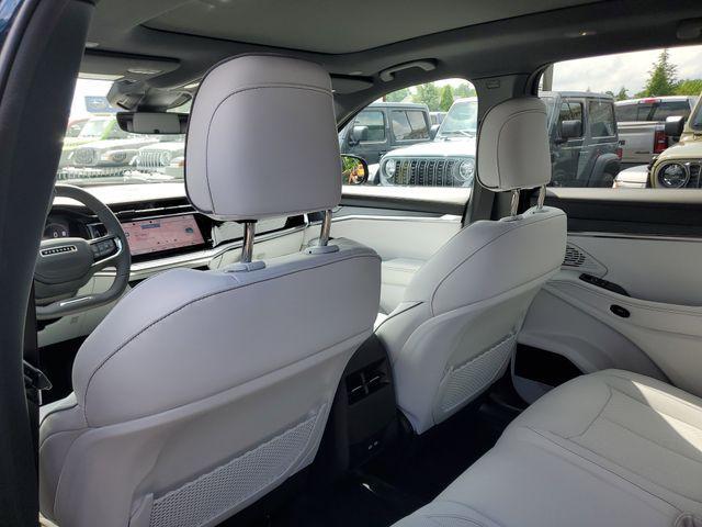 new 2025 Jeep Wagoneer S car, priced at $48,122