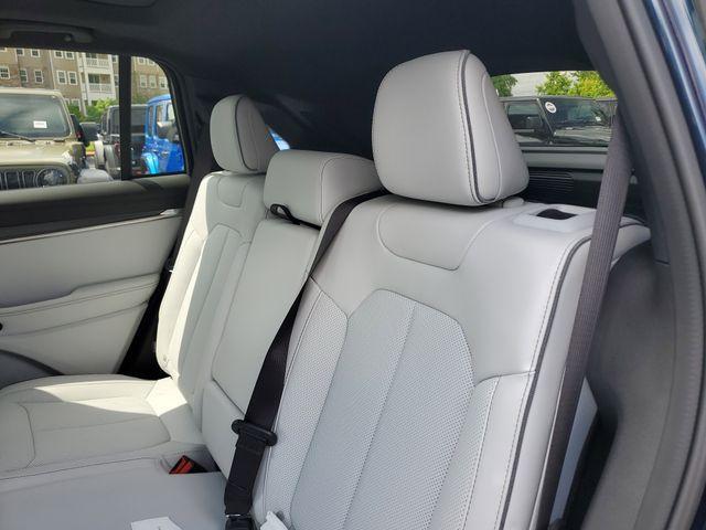 new 2025 Jeep Wagoneer S car, priced at $48,122