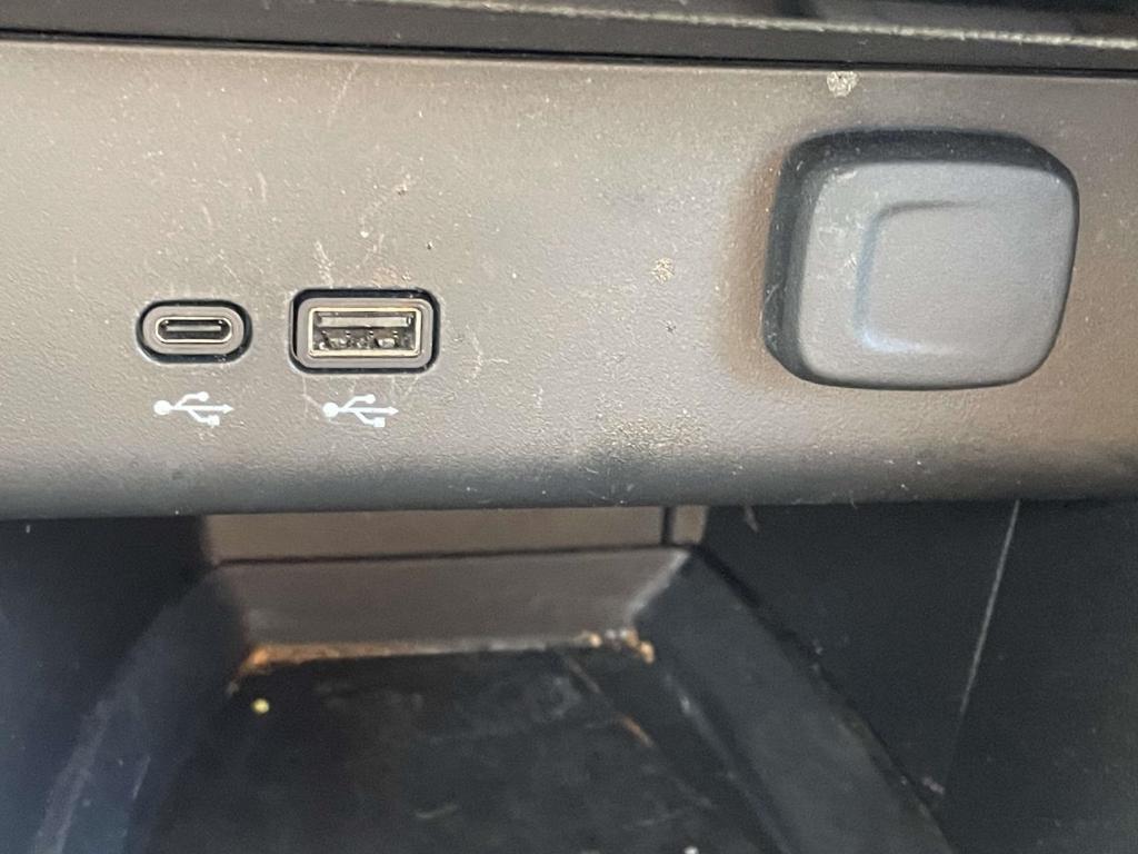 used 2024 Buick Encore GX car, priced at $22,391