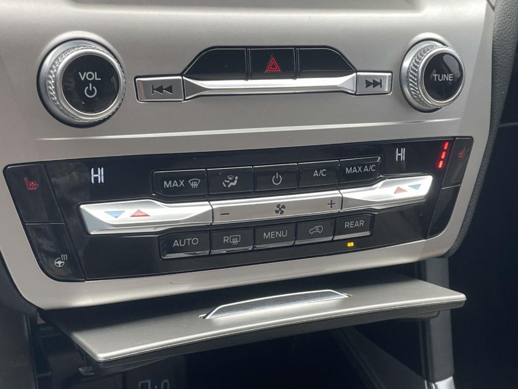 used 2021 Ford Explorer car, priced at $22,200