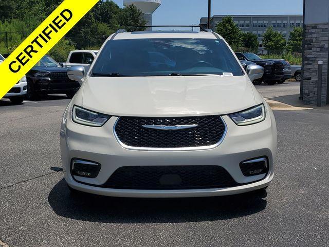used 2021 Chrysler Pacifica Hybrid car, priced at $29,998