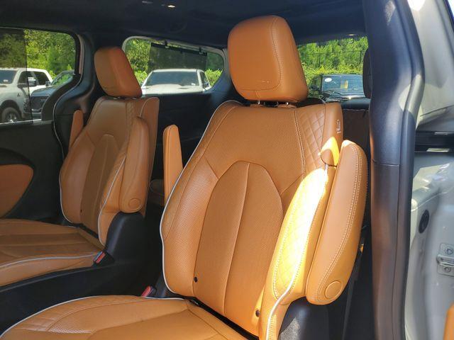 used 2021 Chrysler Pacifica Hybrid car, priced at $29,998