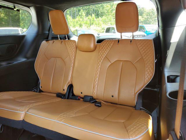 used 2021 Chrysler Pacifica Hybrid car, priced at $29,998