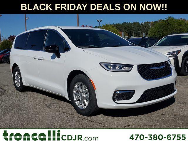 new 2026 Chrysler Pacifica car, priced at $39,716