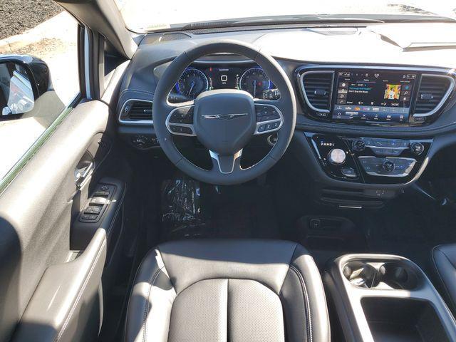 new 2026 Chrysler Pacifica car, priced at $39,716