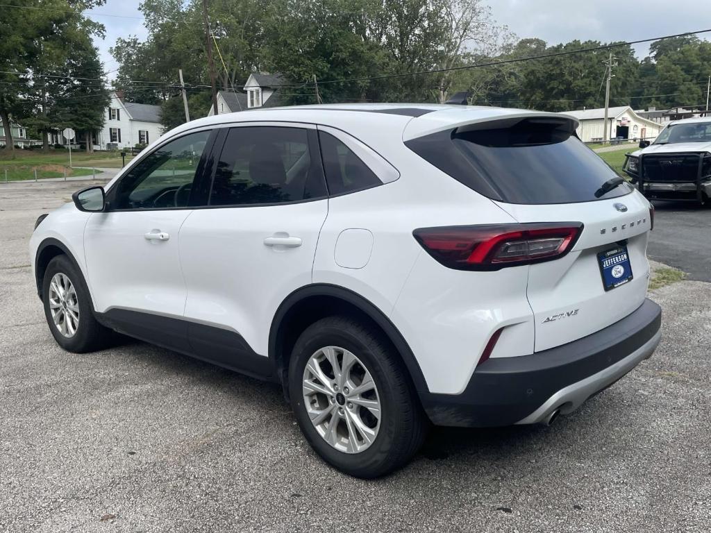 used 2024 Ford Escape car, priced at $21,549