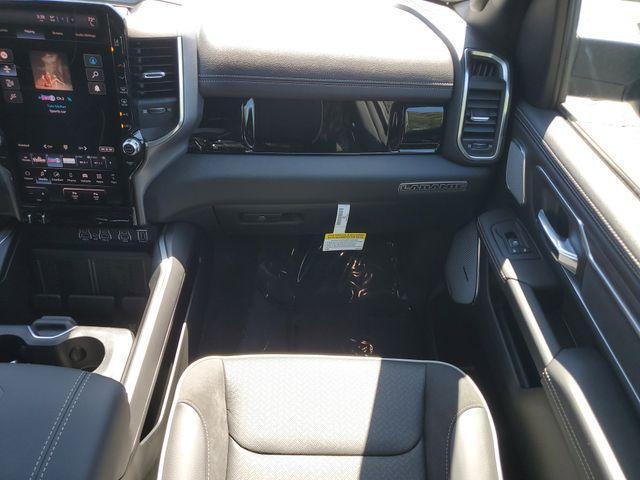new 2025 Ram 1500 car, priced at $60,672