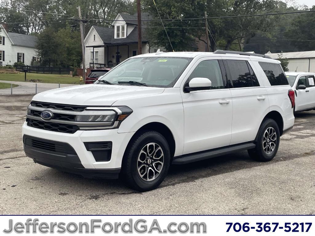 used 2024 Ford Expedition car, priced at $41,897
