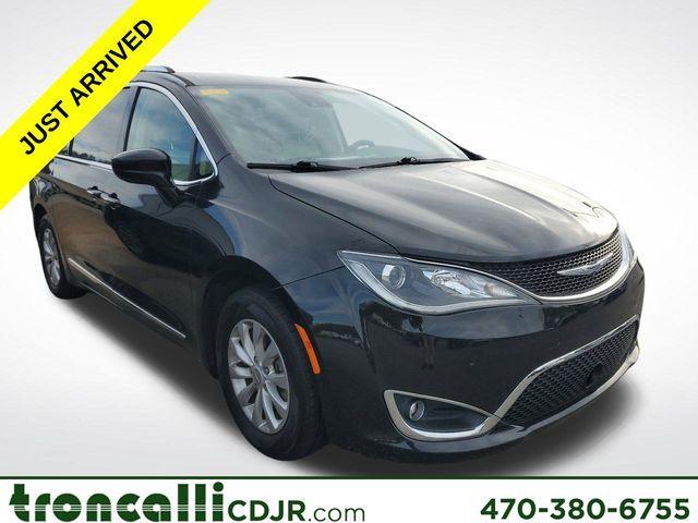 used 2019 Chrysler Pacifica car, priced at $19,259