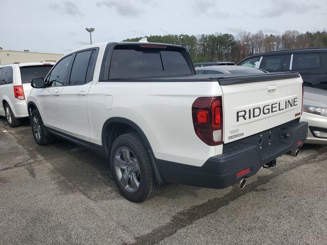 used 2025 Honda Ridgeline car, priced at $38,950