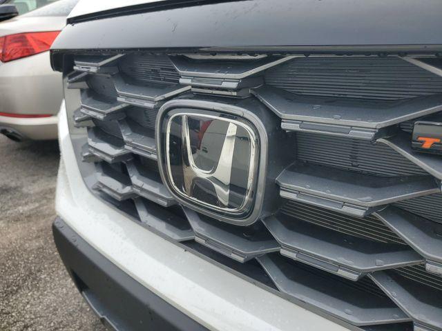 used 2025 Honda Ridgeline car, priced at $38,950
