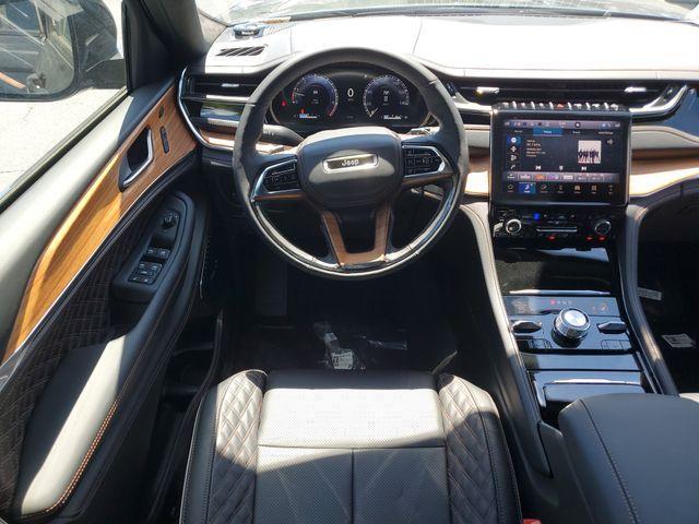 new 2025 Jeep Grand Cherokee car, priced at $59,279