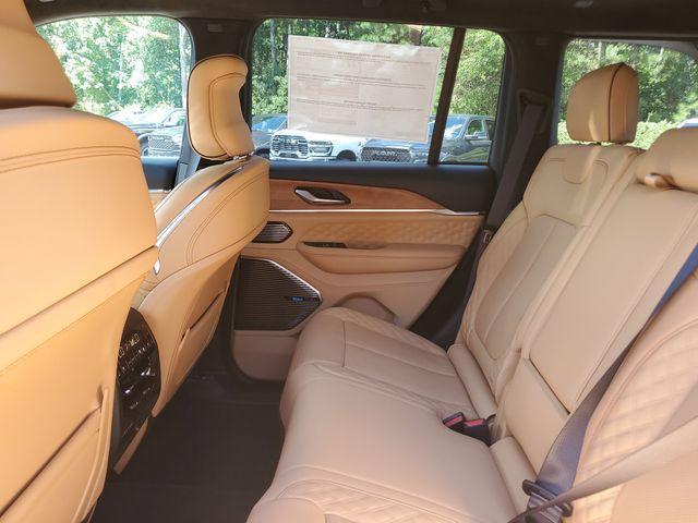 new 2025 Jeep Grand Cherokee car, priced at $61,806