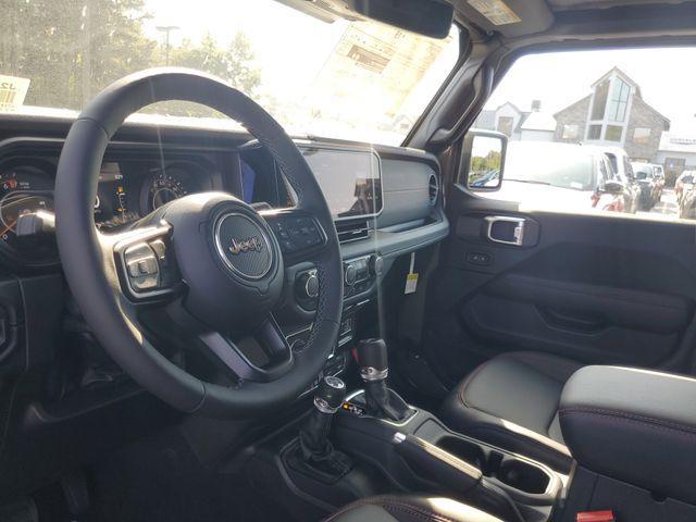 new 2025 Jeep Gladiator car, priced at $52,730
