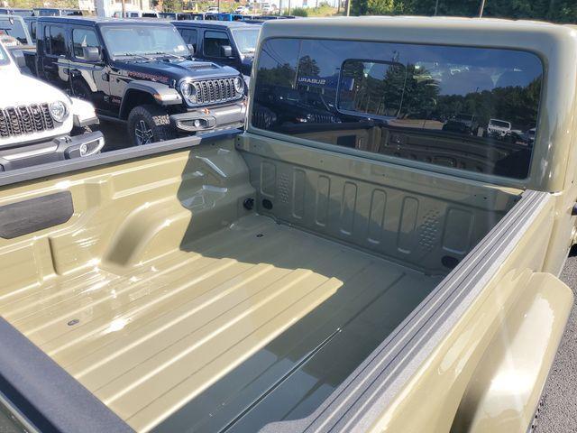 new 2025 Jeep Gladiator car, priced at $52,730