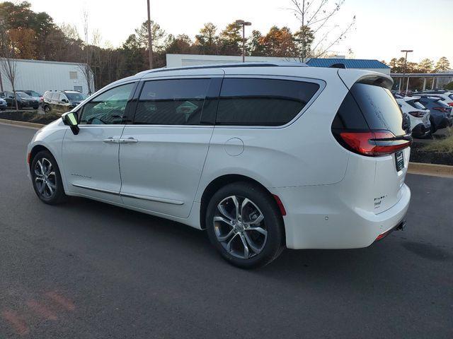 new 2025 Chrysler Pacifica car, priced at $50,729