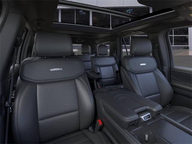new 2025 Ford Expedition car, priced at $81,025