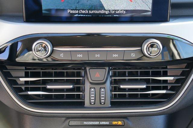 used 2022 Ford Escape car, priced at $20,277