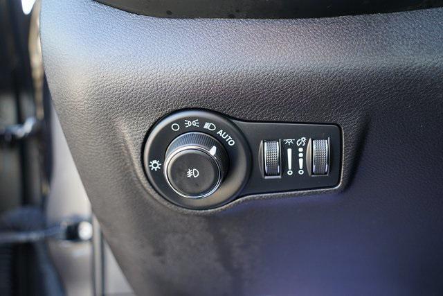 used 2023 Jeep Compass car, priced at $21,556