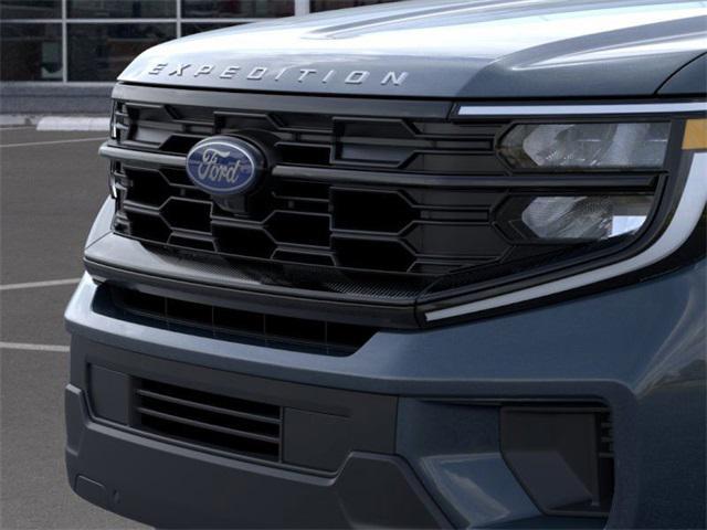 new 2025 Ford Expedition car, priced at $73,095