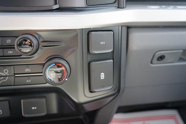 new 2024 Ford F-450 car, priced at $65,273